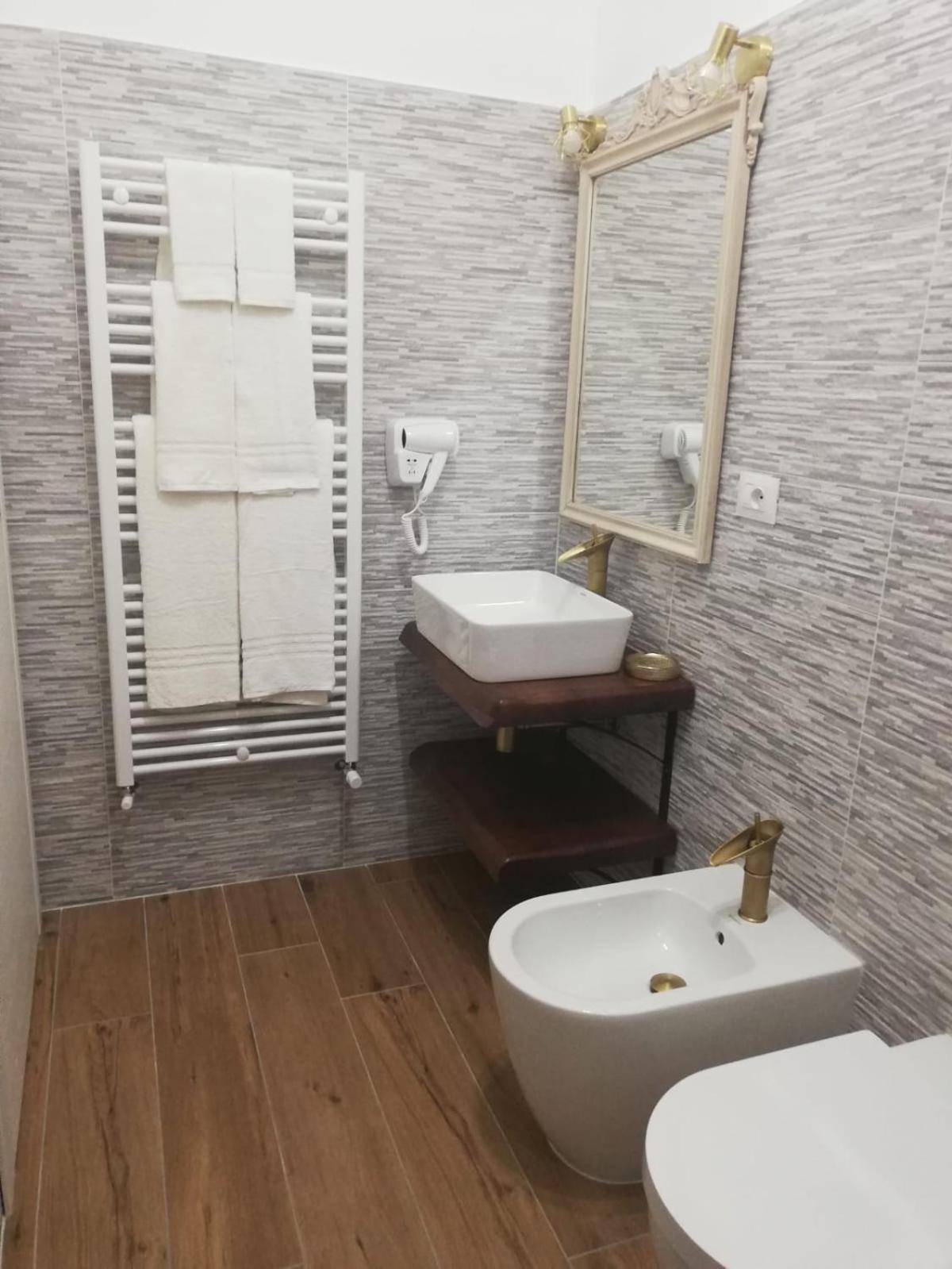Dente Di Leone Hotel San Mauro Cilento Buitenkant foto
