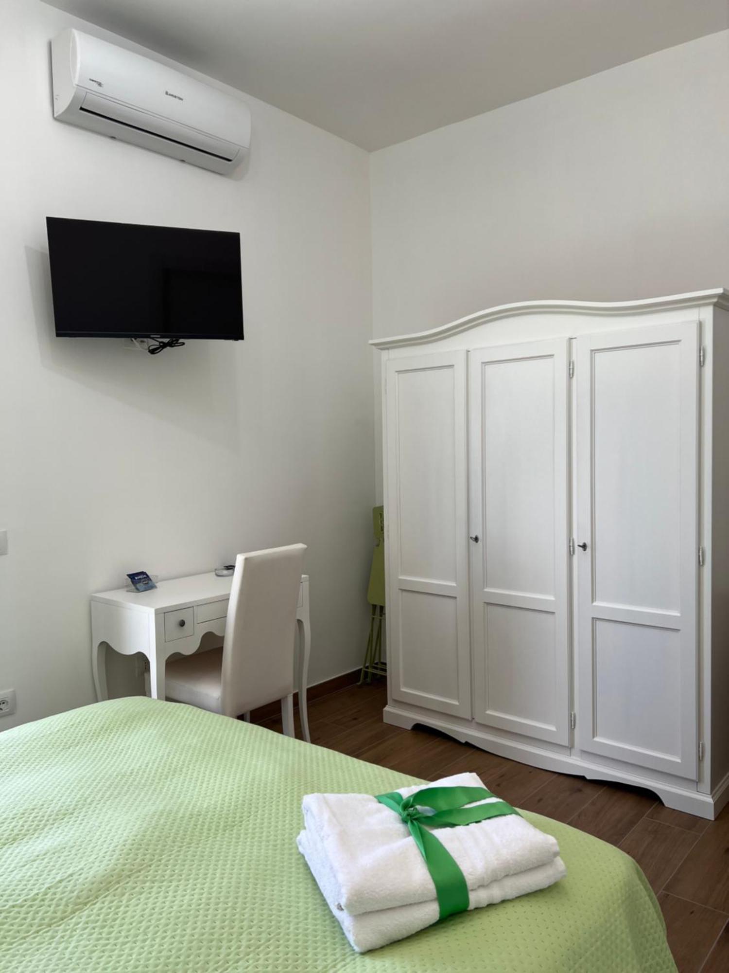 Dente Di Leone Hotel San Mauro Cilento Buitenkant foto