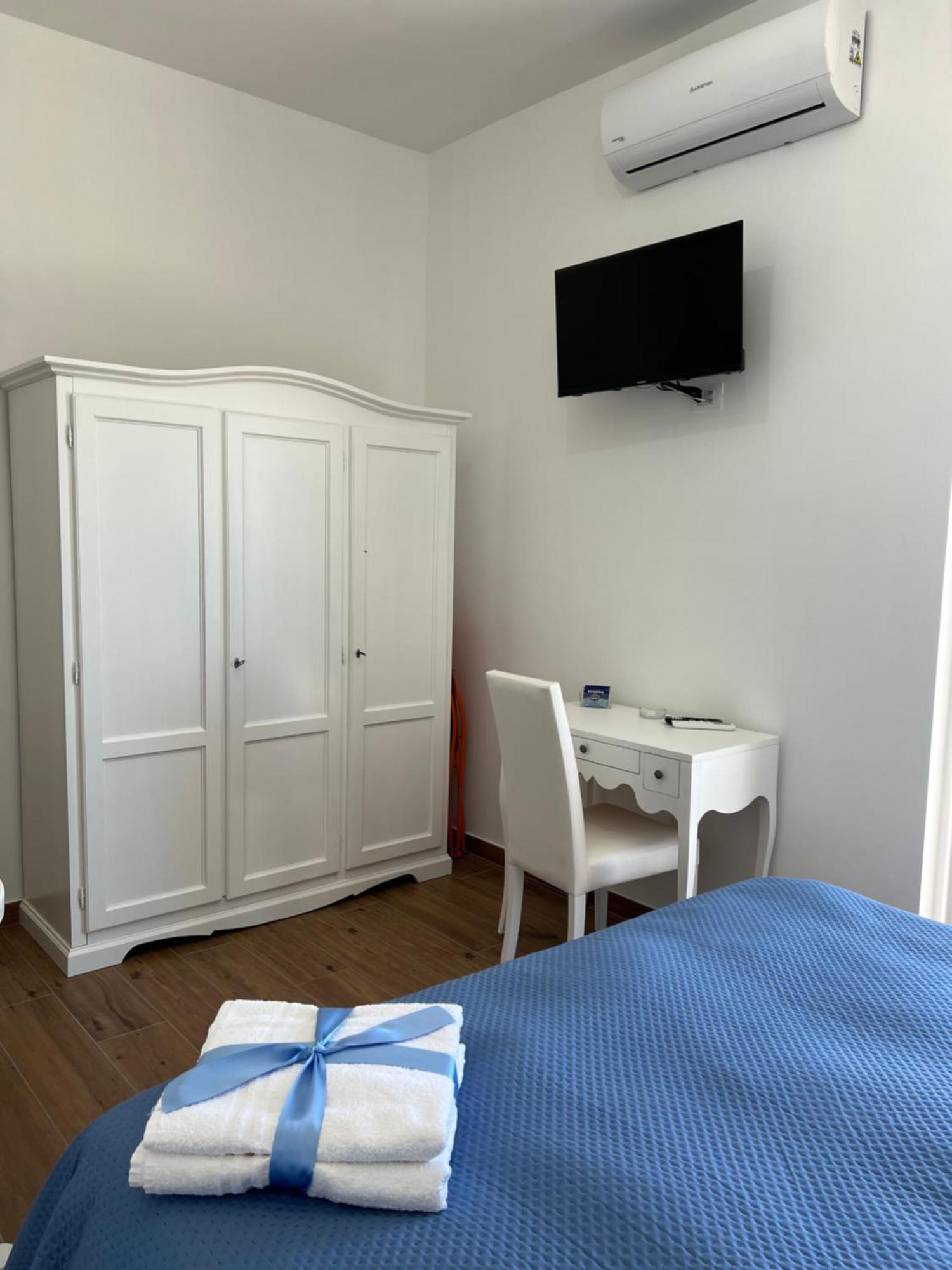 Dente Di Leone Hotel San Mauro Cilento Buitenkant foto